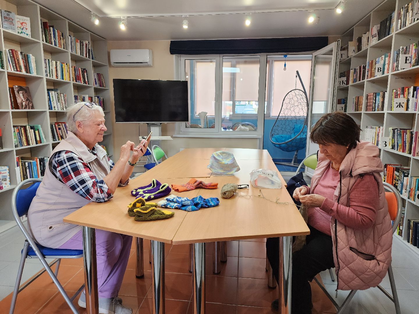 старшее поколение, золотой возраст, видное, рукоделие,