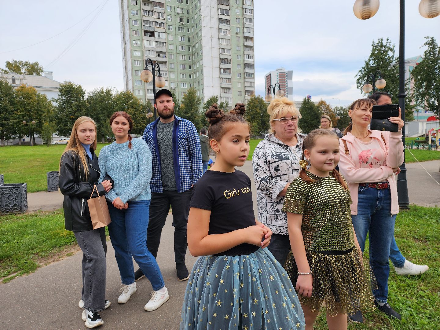 Серпухов, подмосковье, грустные львы, реставрация, сквер, волонтеры,