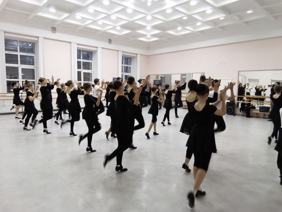 Балет, русский национальный балет Кострома, пуанты, Балашиха, культура, танцы, национальное шоу России, мастер-класс, заслуженная артистка России, заслуженные артисты Костромы, Кострома