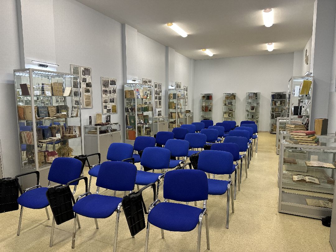 Реутов, образование, музей, культура, выставка, экспозиция, книги, учебники, Ушинский, прописи, Букварь, Год педагога