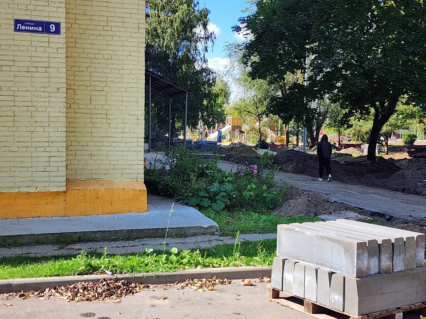 благоустройство дворов, детская игровая площадка, серпухов, поселок большевик, улица ленина,