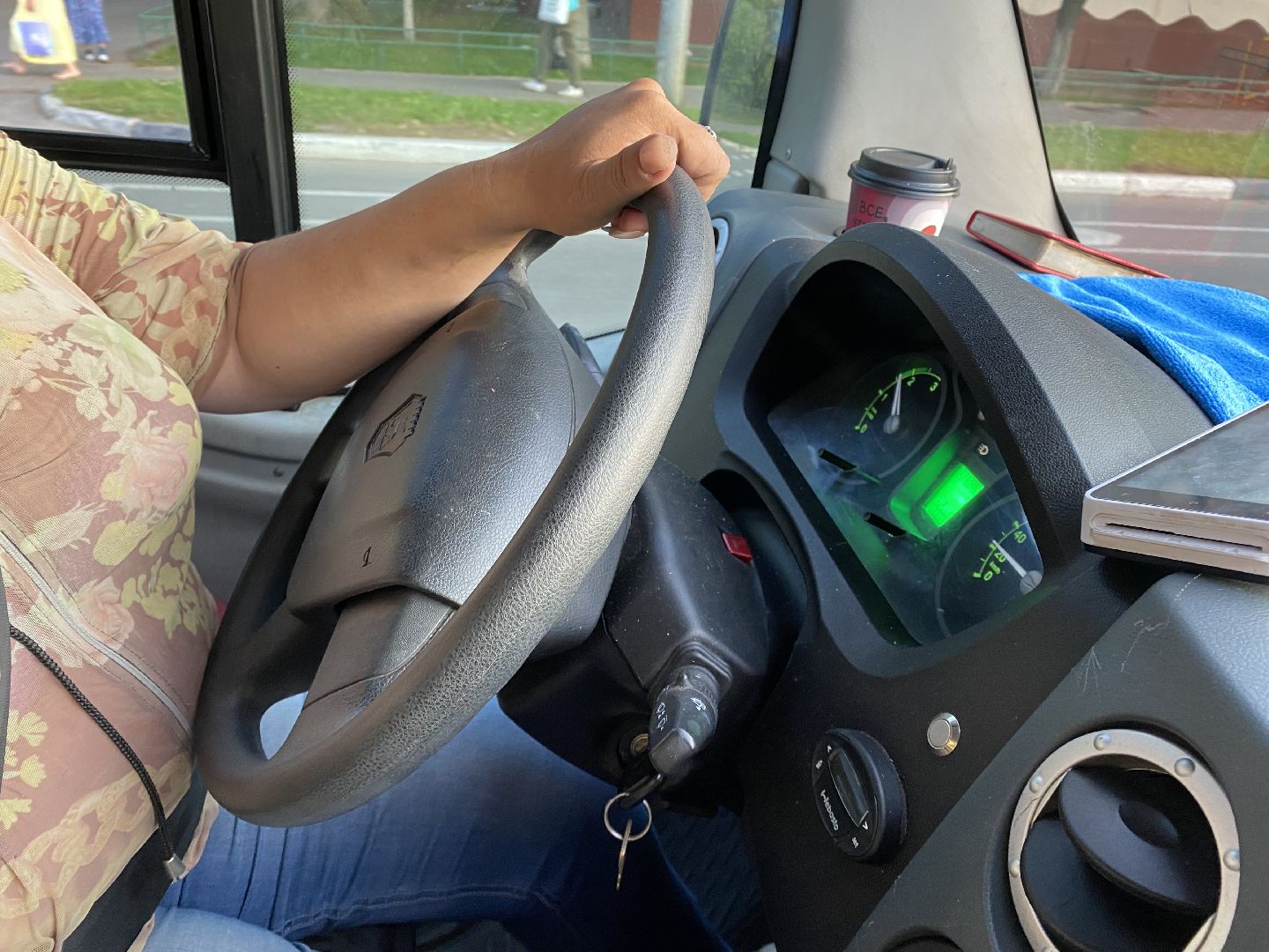 Женщина-водитель, Балашиха, Общественный транспорт, Маршрутный автобус,