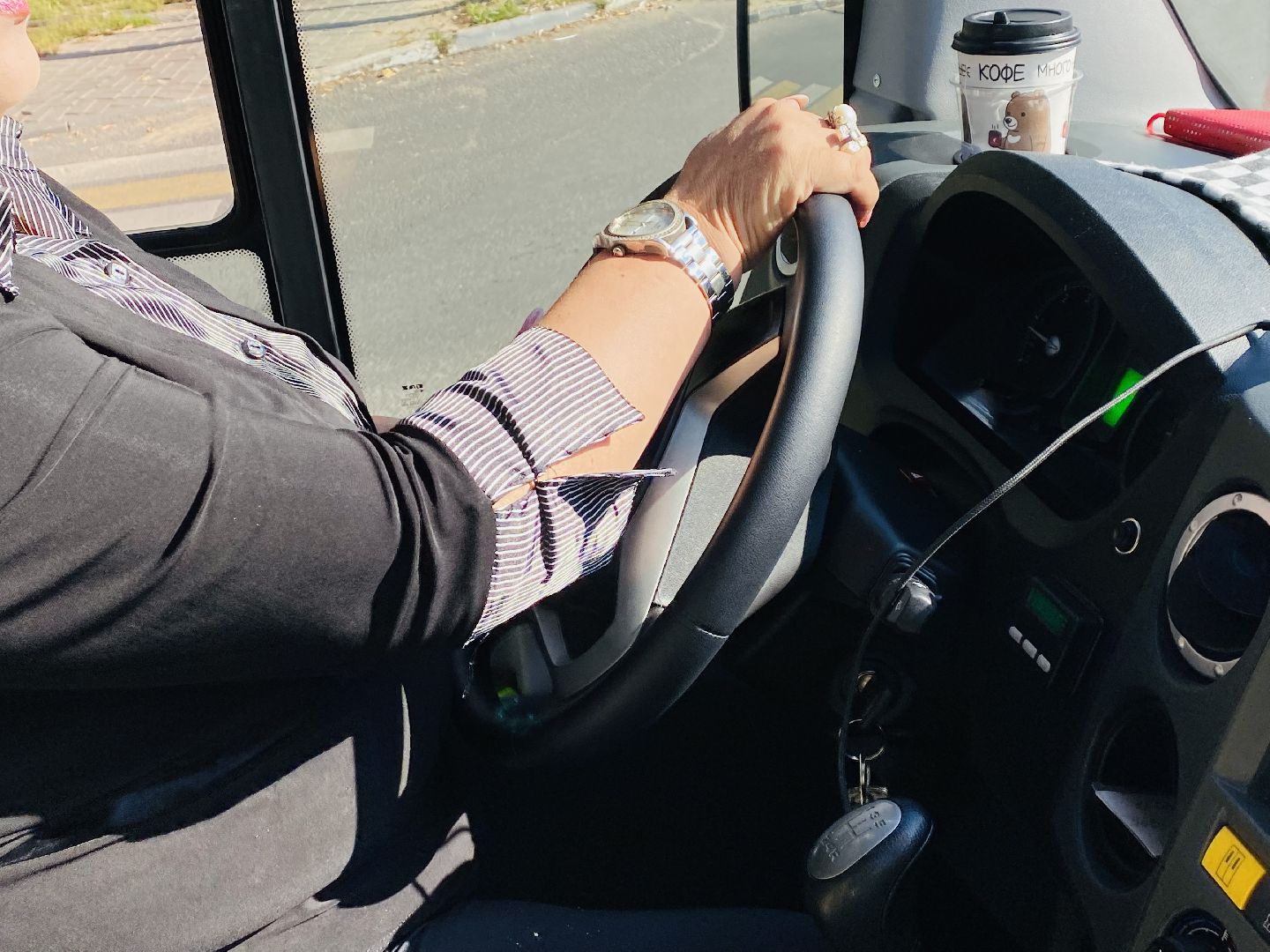 Женщина-водитель, Балашиха, Общественный транспорт, Маршрутный автобус,