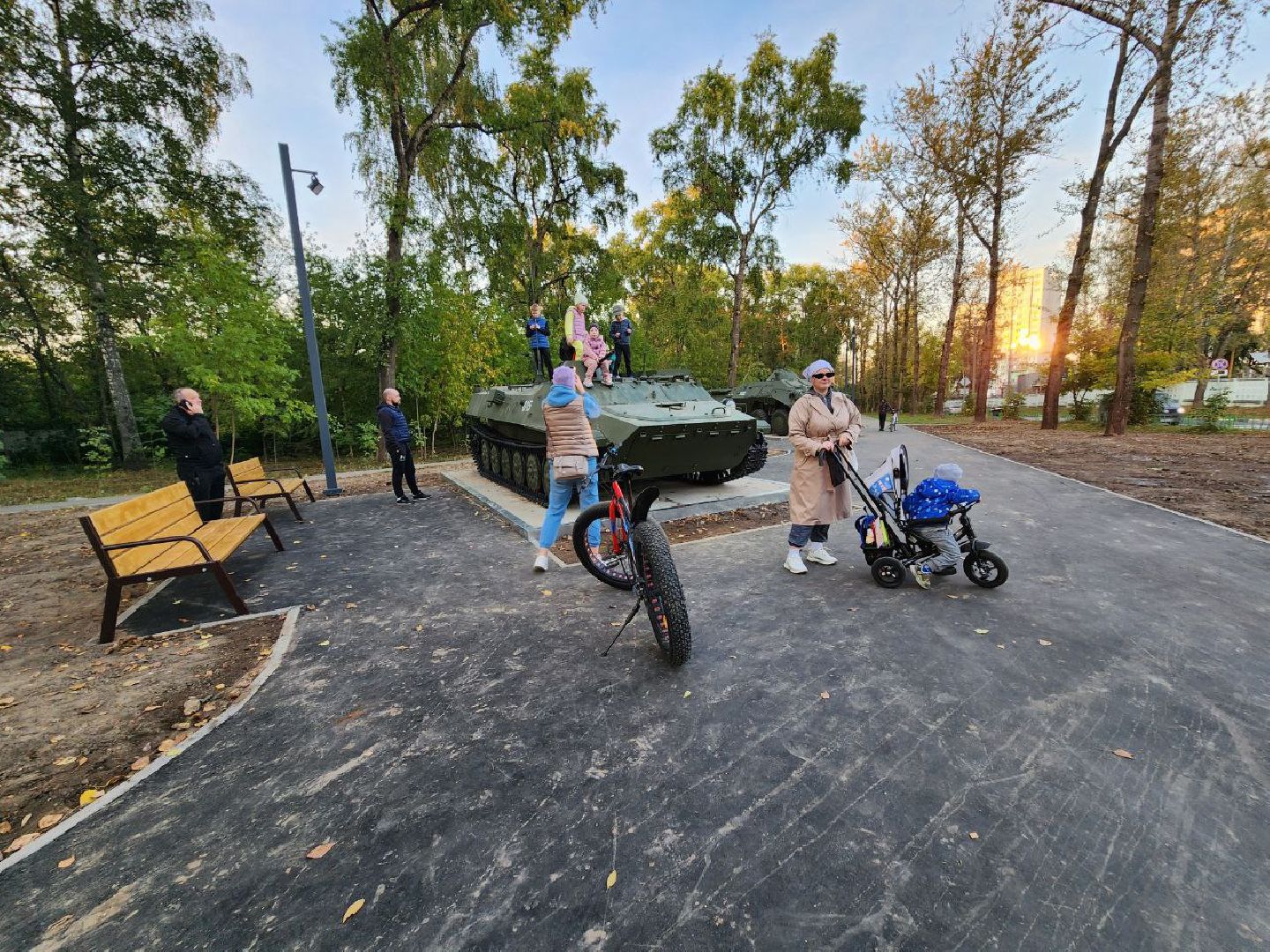 сквер, Министерство Обороны, мытищи, Институт связи,