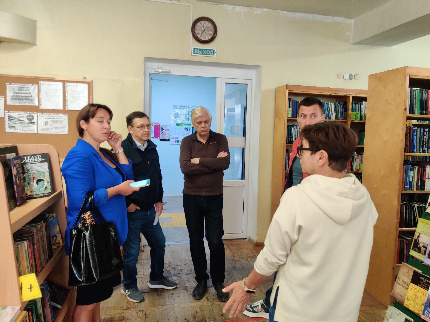 красноармейск, ремонт, библиотека, инициативное бюджетирование, депутат,