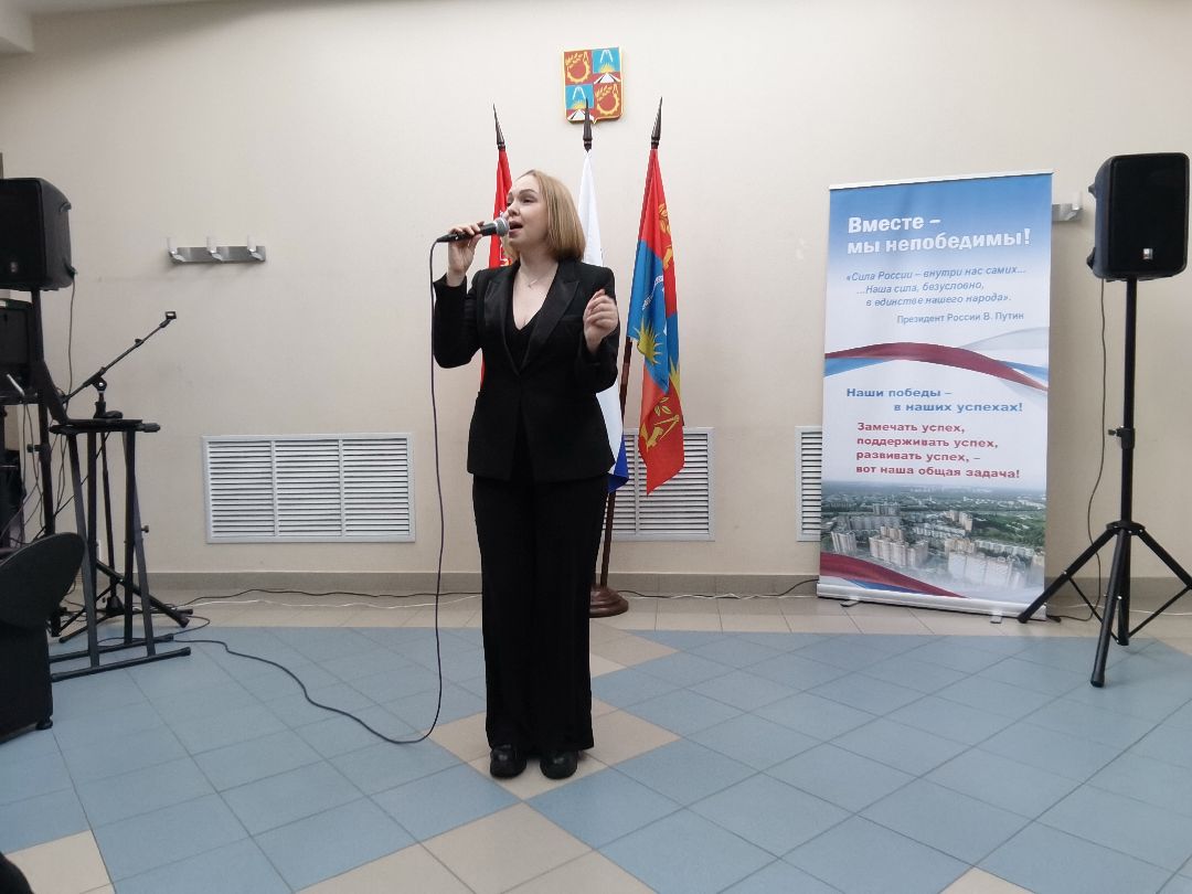 Балашиха, депутат, Тарас Ефимов, 8 марта, поздравление, гуманитарная помощь, гуманитарный батальон ZOV, волонтёры, СВО, военнослужащие, ДНР, ЛНР