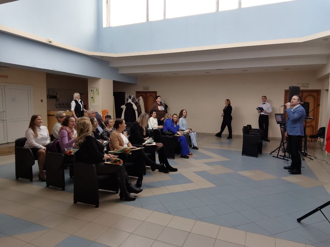 Балашиха, депутат, Тарас Ефимов, 8 марта, поздравление, гуманитарная помощь, гуманитарный батальон ZOV, волонтёры, СВО, военнослужащие, ДНР, ЛНР