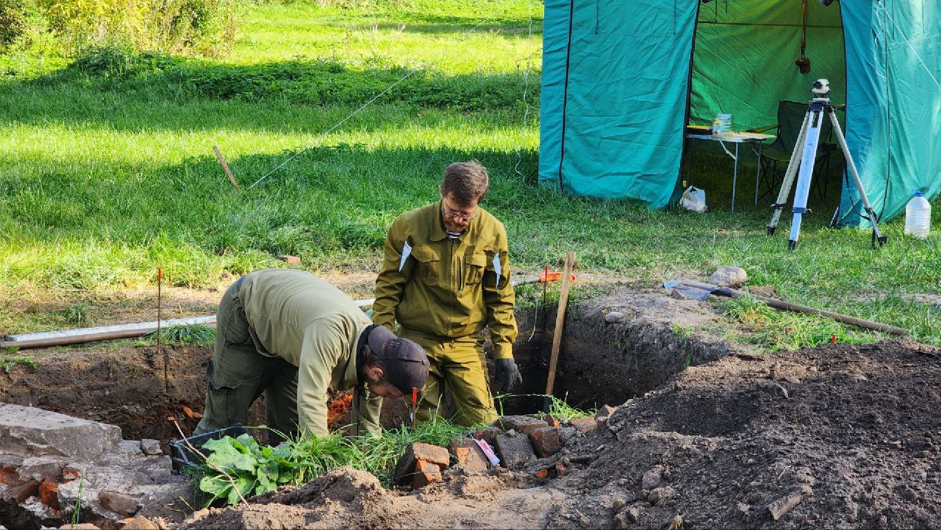 Институт Археологии РАН, Раскопки, Дмитровский кремль,