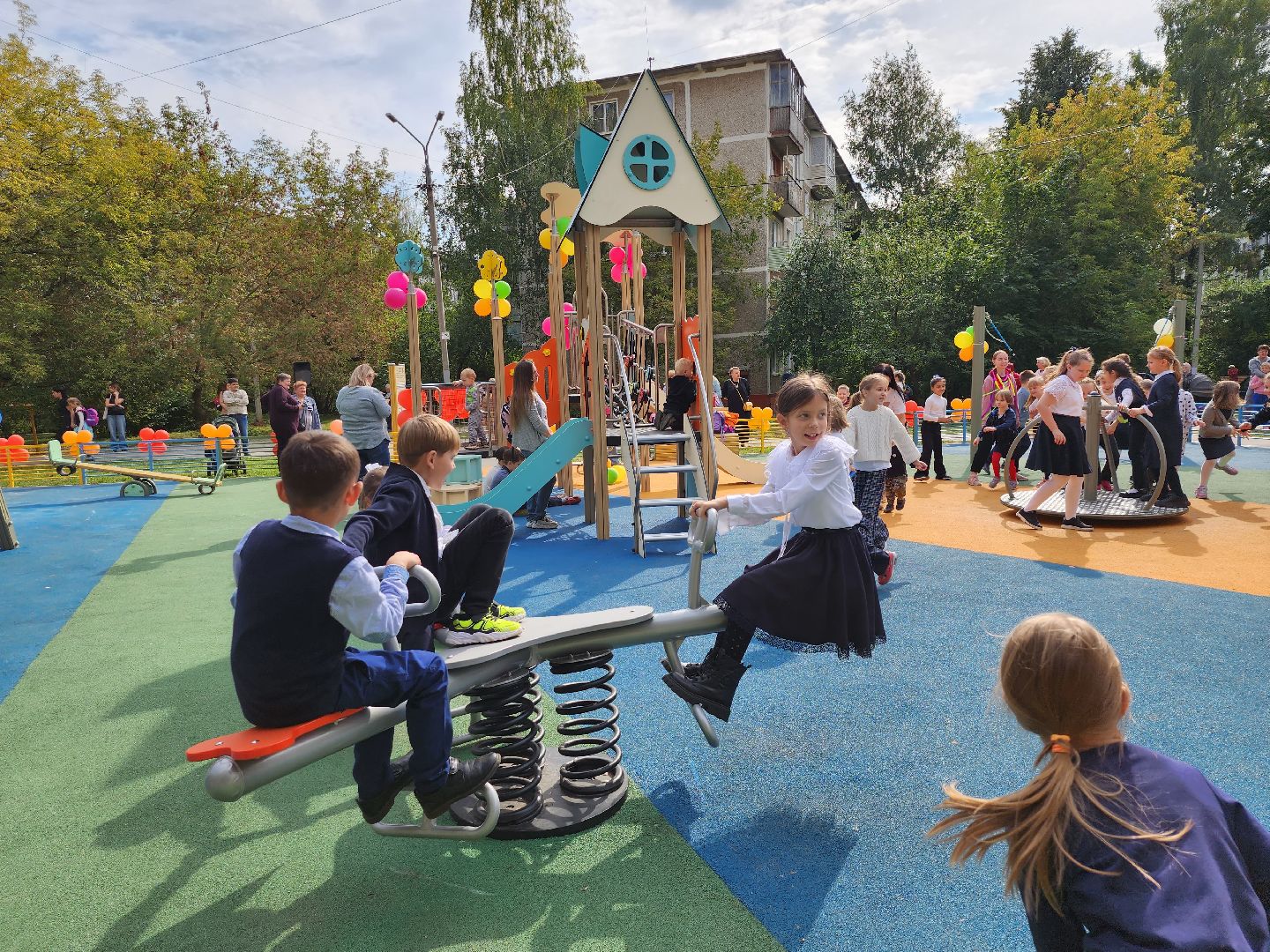 серпухов, подмосковье, дети, детская игровая площадка, детская игровая площадка губернатора, детские площадки, игра, благоустройство,