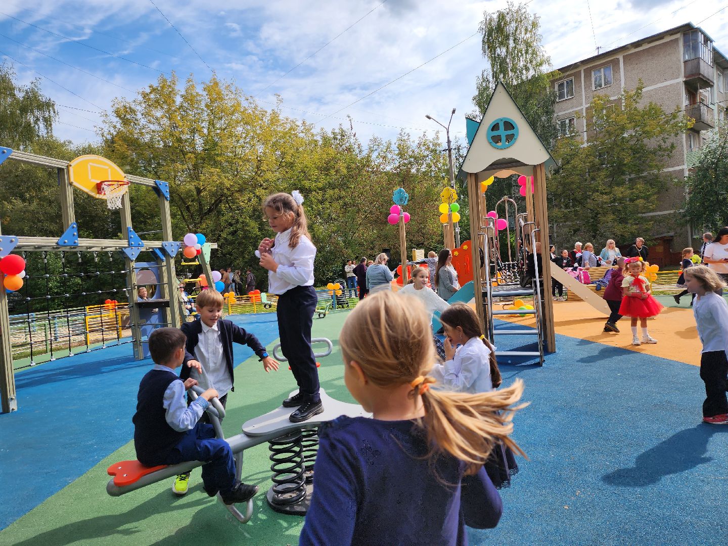 серпухов, подмосковье, дети, детская игровая площадка, детская игровая площадка губернатора, детские площадки, игра, благоустройство,