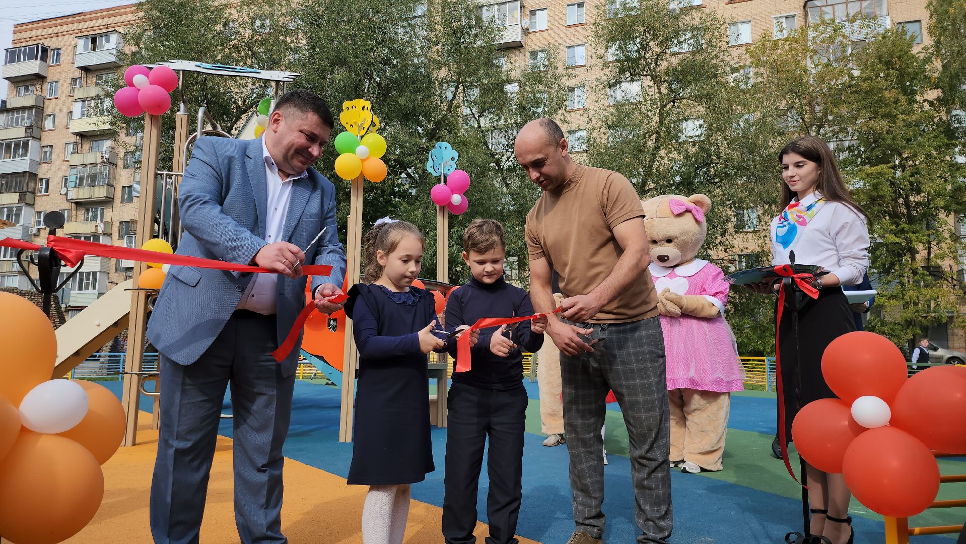 серпухов, подмосковье, дети, детская игровая площадка, детская игровая площадка губернатора, детские площадки, игра, благоустройство,