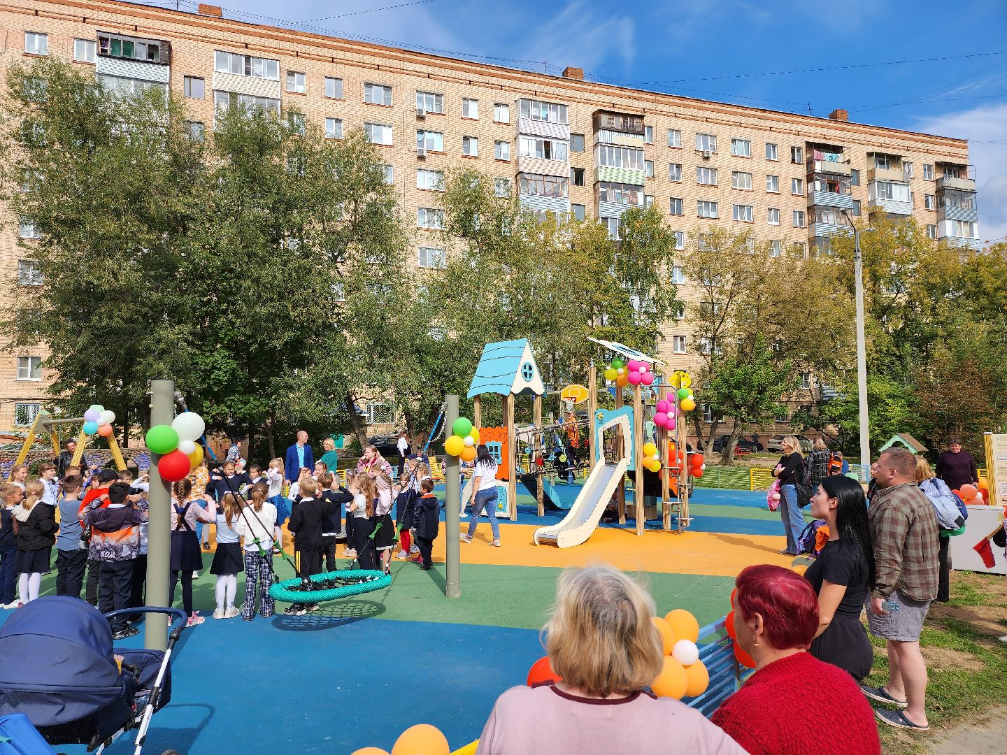 серпухов, подмосковье, дети, детская игровая площадка, детская игровая площадка губернатора, детские площадки, игра, благоустройство,
