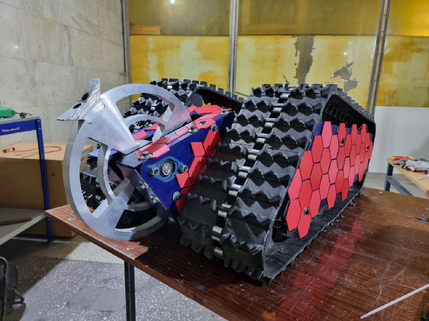 робот, робототехника, битва, полуфинал, победа,