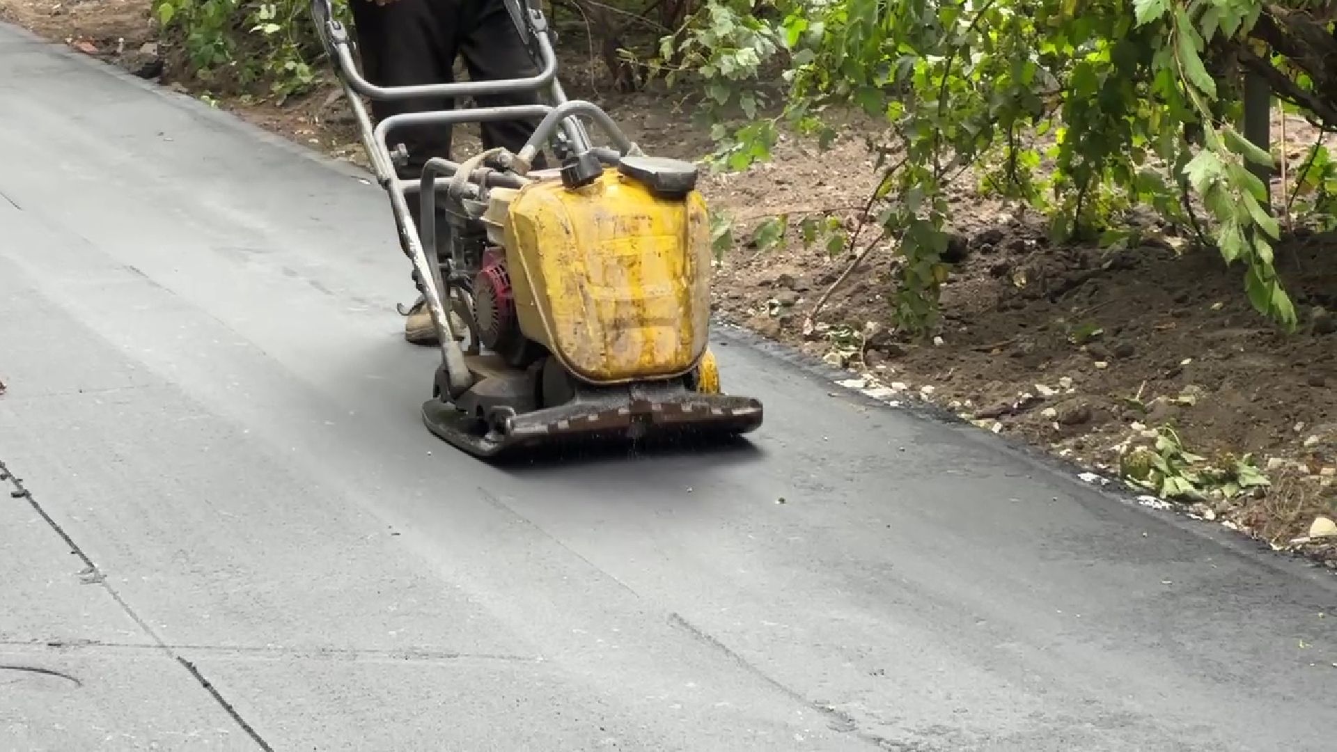 Реутов, благоустройство, деревья, электричество, асфальт,