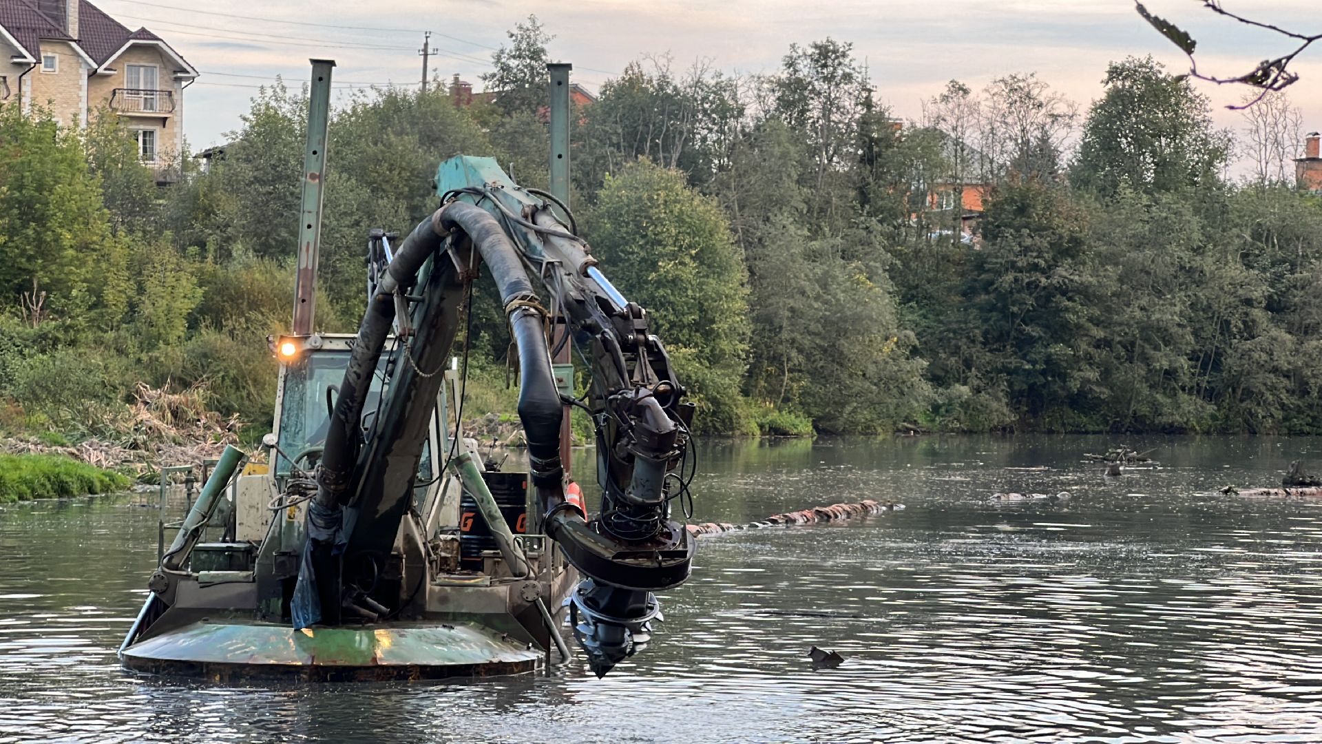 химки, благоуйстройство, река, очистка реки,