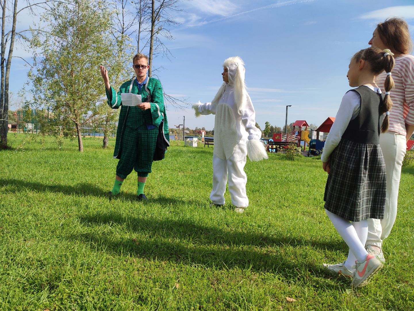 деньспонтанныхчаепитий, талдомскийокруг, солнечныйберег, льюискэролл, шляпник, дети,