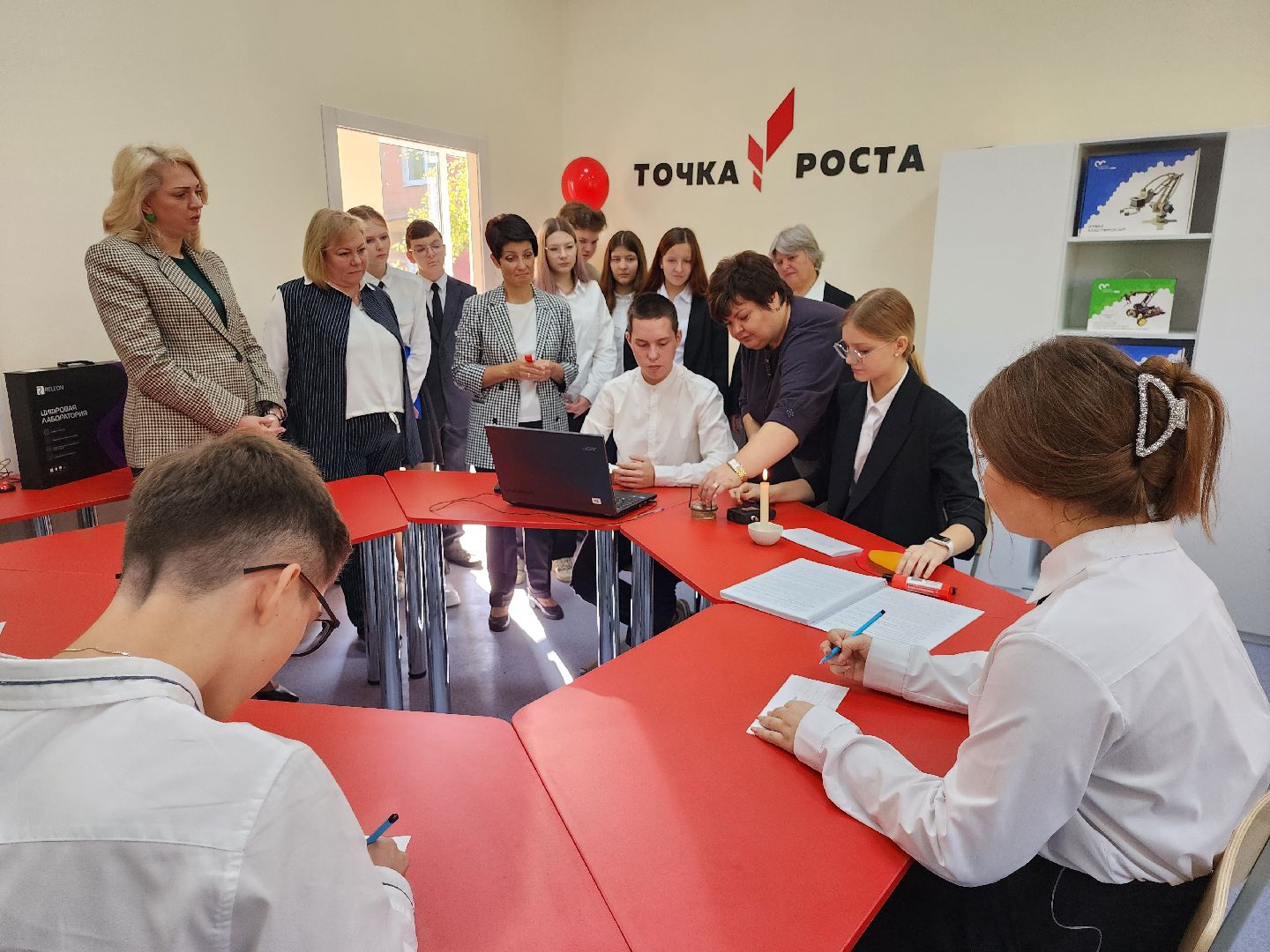 точка роста, серпухов, подмосковье, школа, образование, технологии,