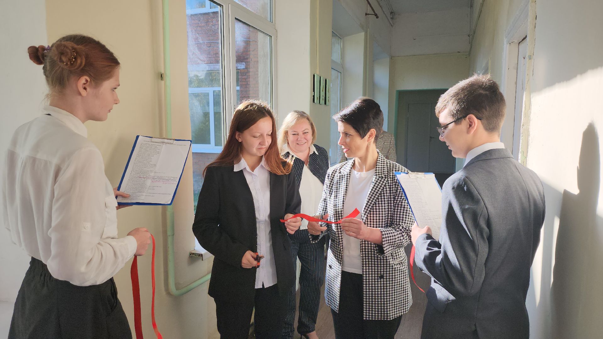 точка роста, серпухов, подмосковье, школа, образование, технологии,