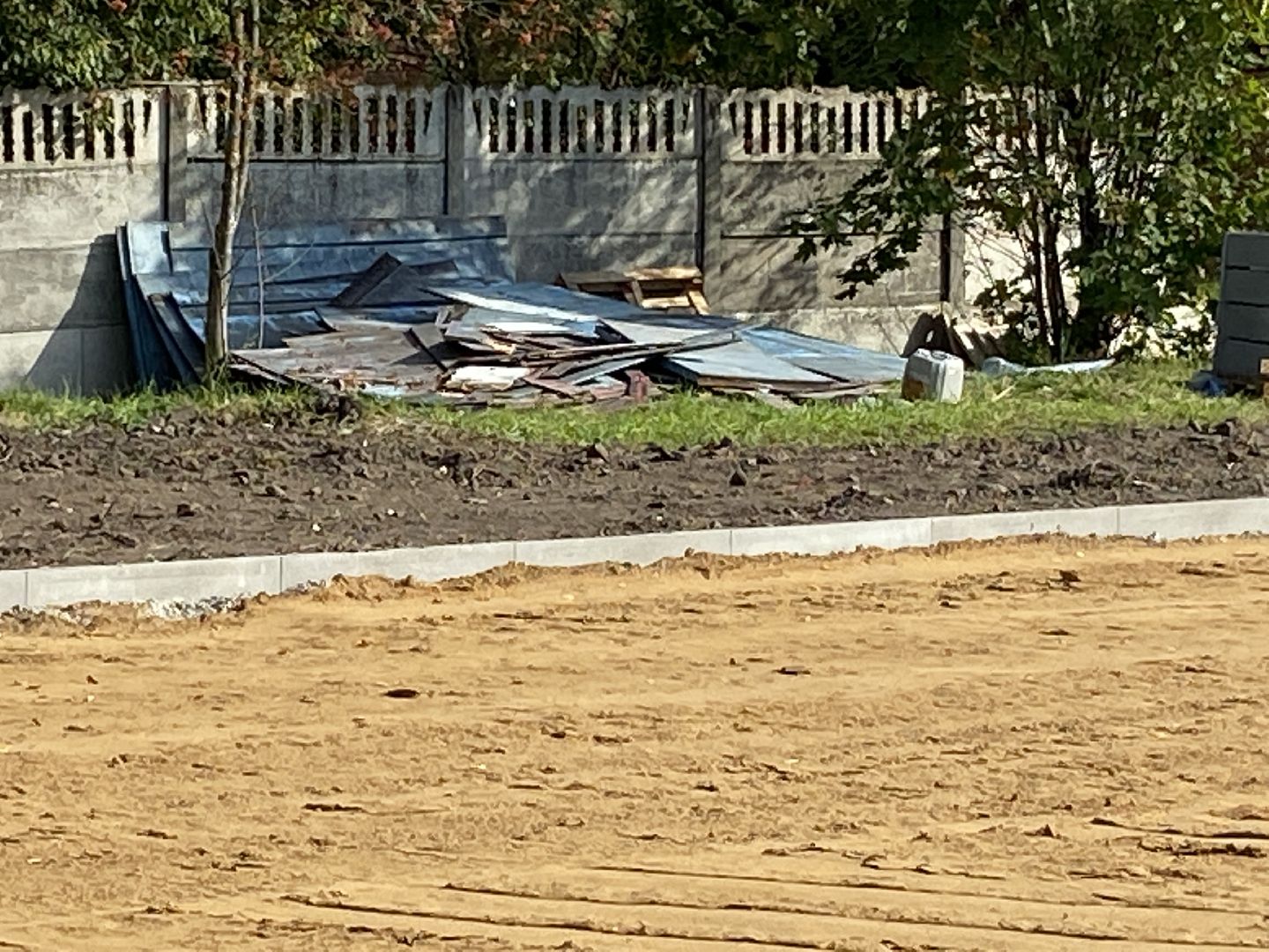 спортивная площадка, школа, обращение жителей,