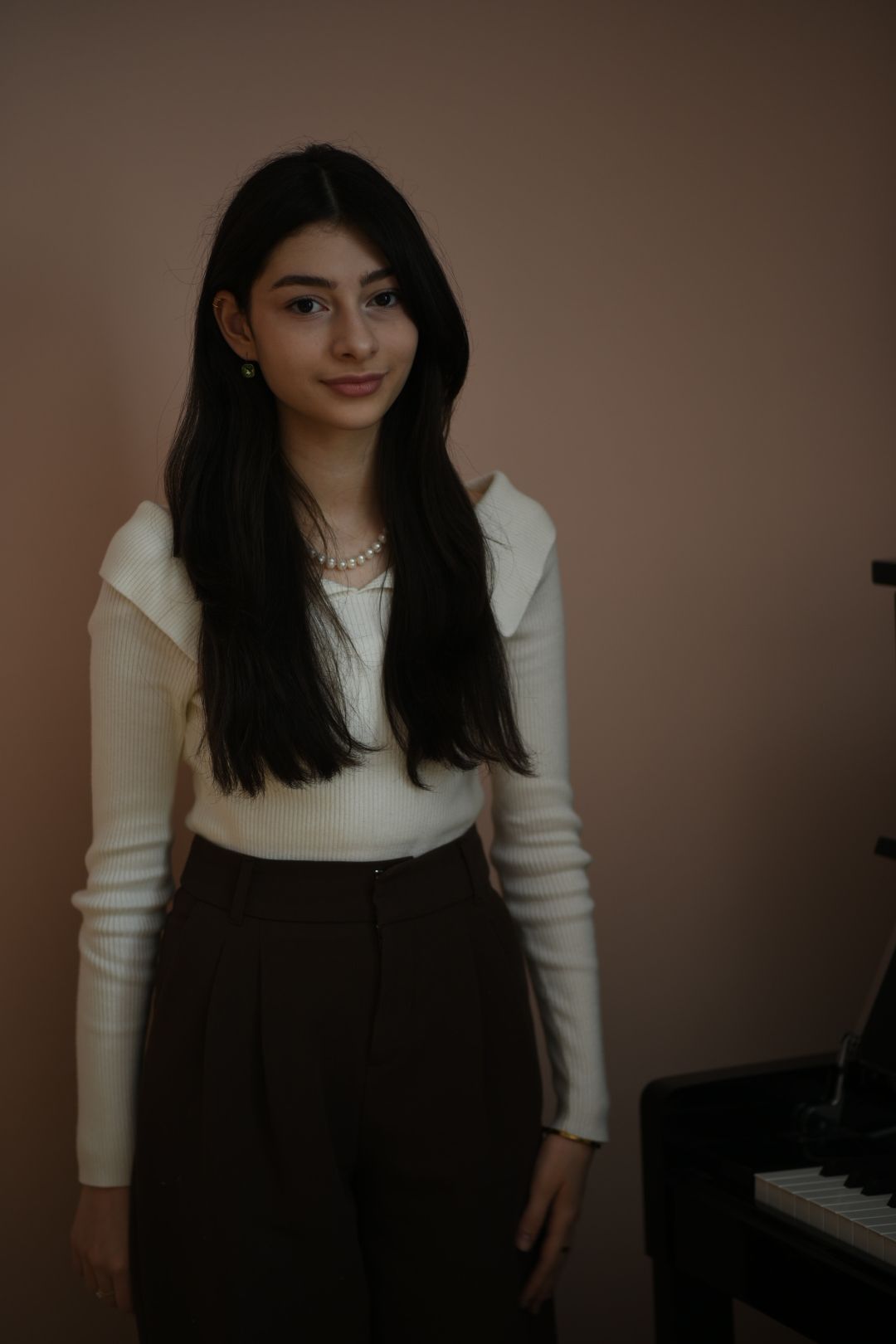 Бронницы, Даяна Оганисян, вокал