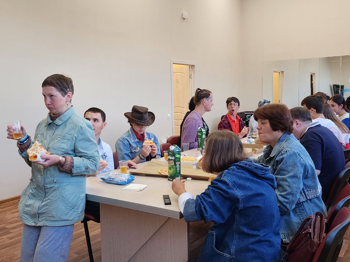 Павловский Посад, городской округ Павловский Посад, волонтер, на равных, дети, люди, помощь, сво,