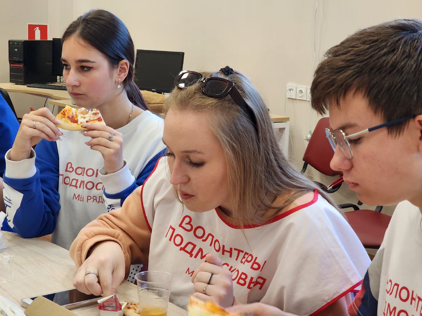 Павловский Посад, городской округ Павловский Посад, волонтер, на равных, дети, люди, помощь, сво,