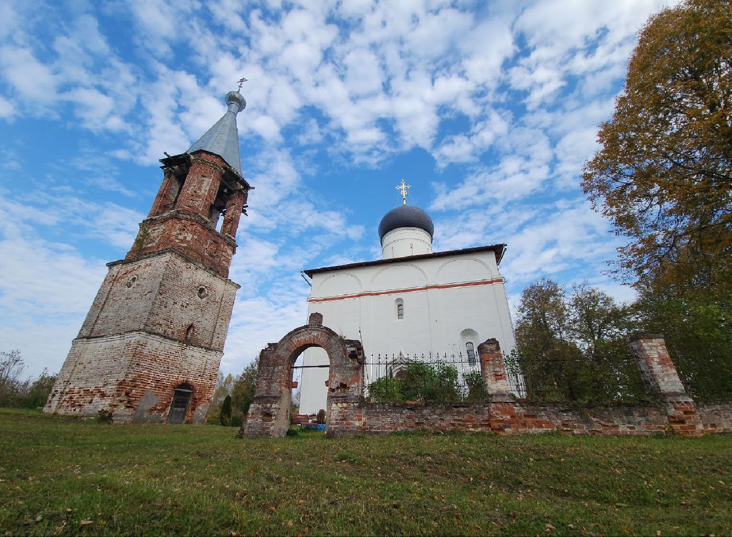 Дмитров, Медведева пустынь, Институт археологии,