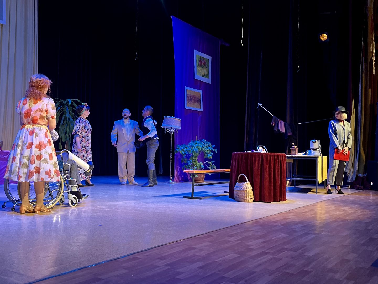 наро-фоминск, культура подмосковья, народный театр, премьера, цдк звезда,