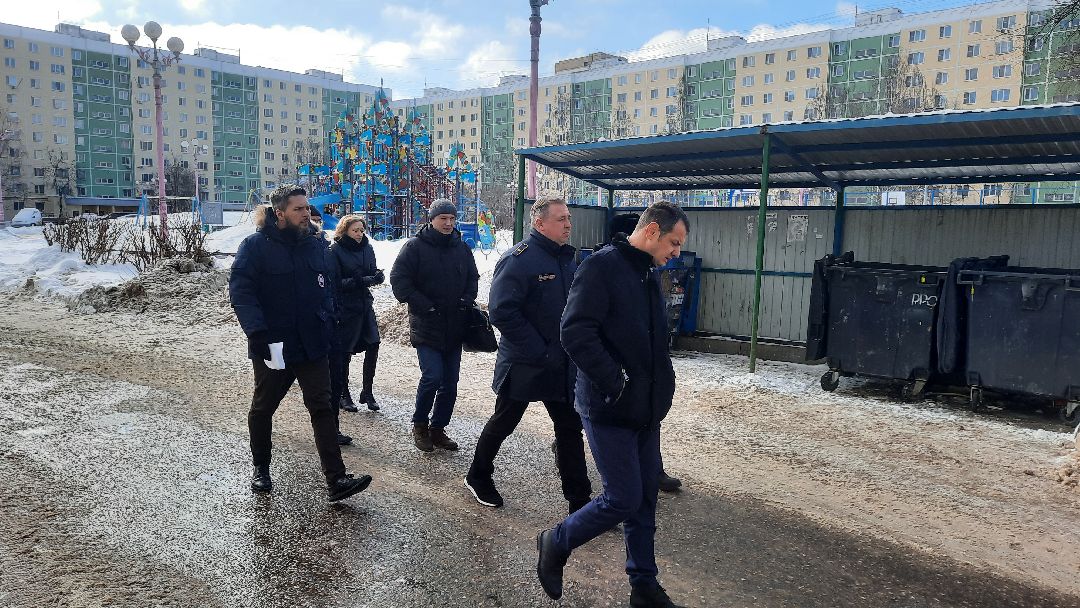 Жкх, благоустройство, наледь, снег, уборка, дворник, мбу, дорожноехозяйство, трактор, погрузчик, густ, инспектор, осадки, снегопад, Наро-Фоминск