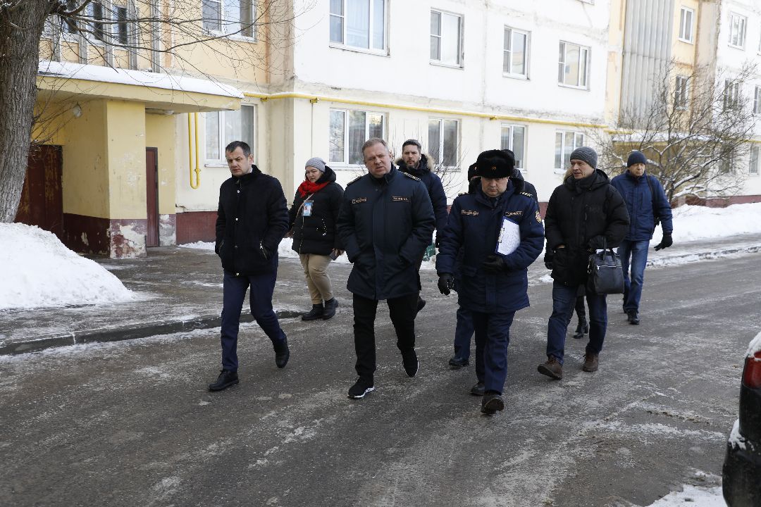 Жкх, благоустройство, наледь, снег, уборка, дворник, мбу, дорожноехозяйство, трактор, погрузчик, густ, инспектор, осадки, снегопад, Наро-Фоминск