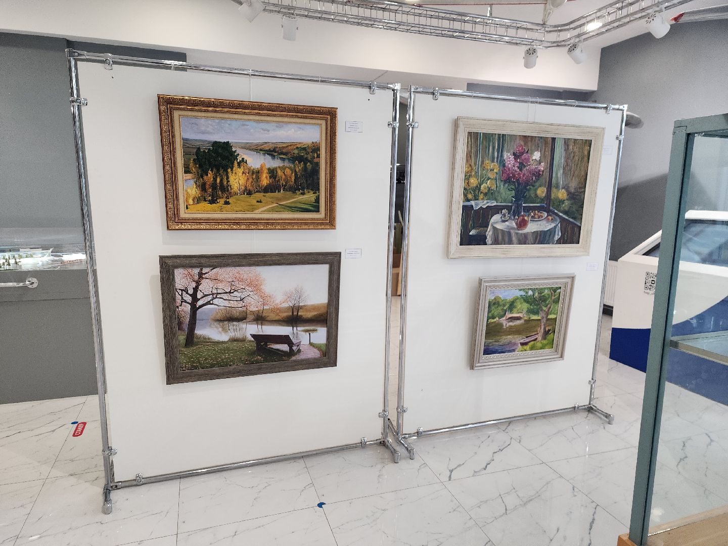 ЦАГИ, Демонстрационный центр, выставка, Душа в красках, Андреева, Есакова,