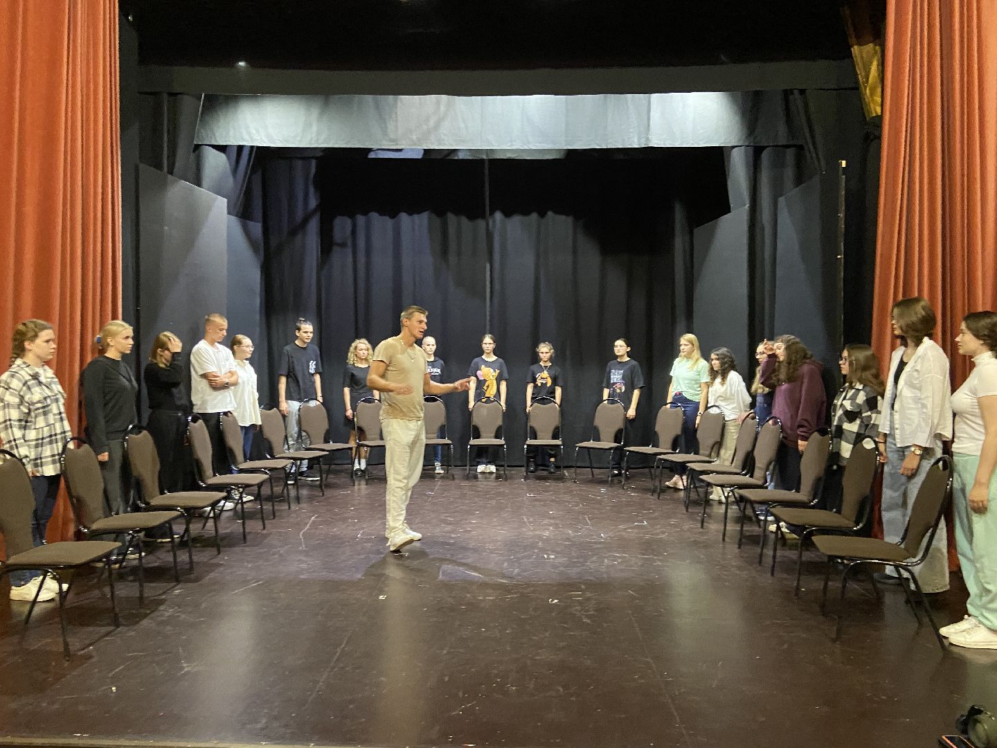 театр, студия, молодежь,