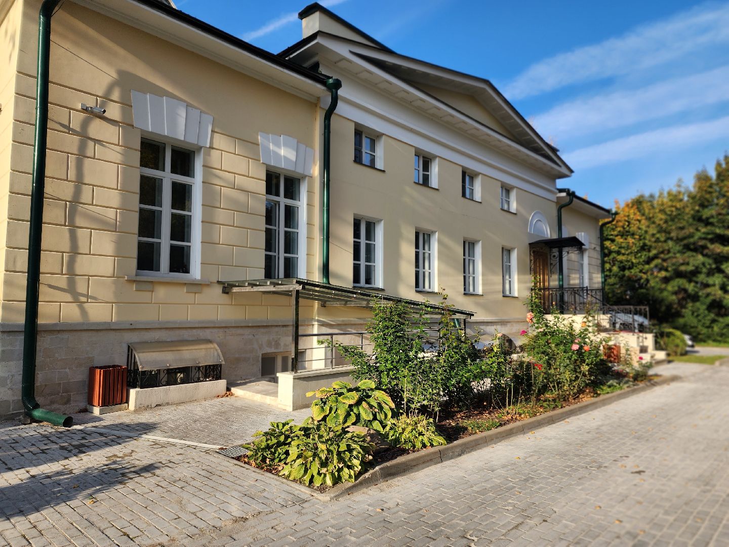 домодедово, Областной хоспис, реконструкция здания, административный корпус, благотворительность, министерство здравоохранения, медицина, паллиативная помощь, усадьба Пржевальского, усадьба Константиново, ремонт здания, детский хоспис, подмосковье,