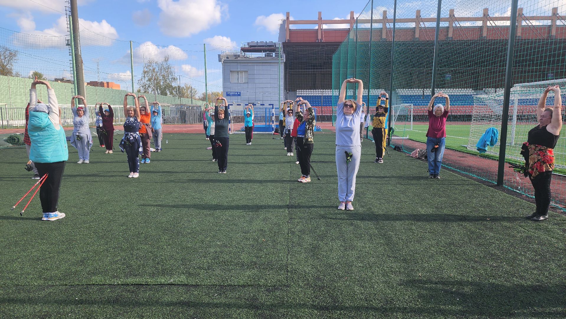 долгопрудный, ФСК Салют, скандинавская ходьба, скандинавы, забег имени Пацаева,