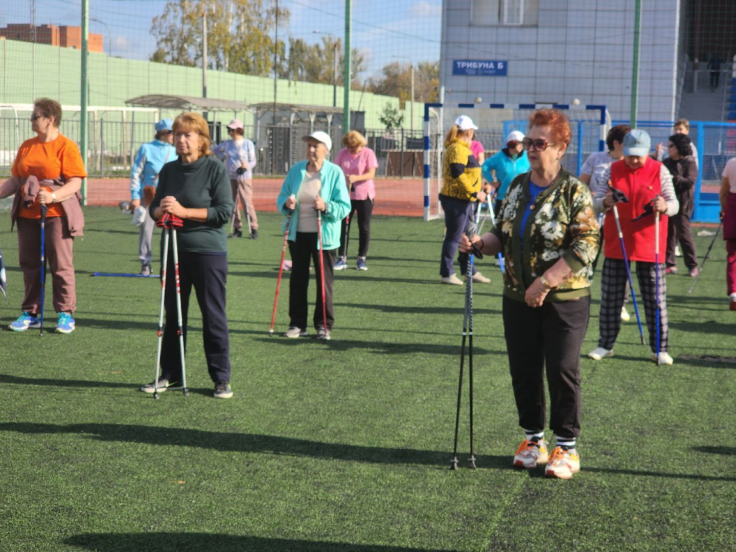 долгопрудный, ФСК Салют, скандинавская ходьба, скандинавы, забег имени Пацаева,