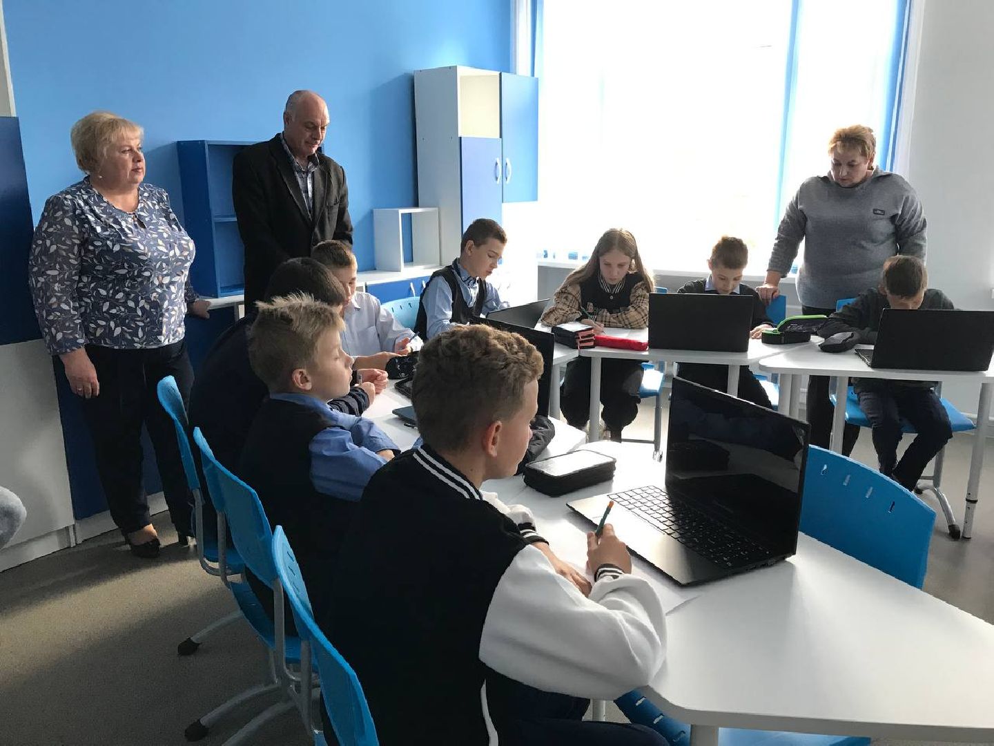 Серебряные Пруды, образование, село Крутое, витамин смеха, Точка роста,