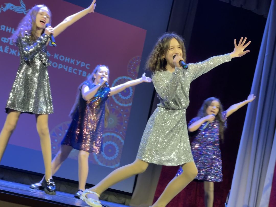 вокал, фестиваль, джаз, эстрада, конкурс, дети, молодёжь, искусство, хореография, Серебряный Олень, Одинцово, Назарьево, Григорий Гладков, Валерия Бутарева, Чародеи