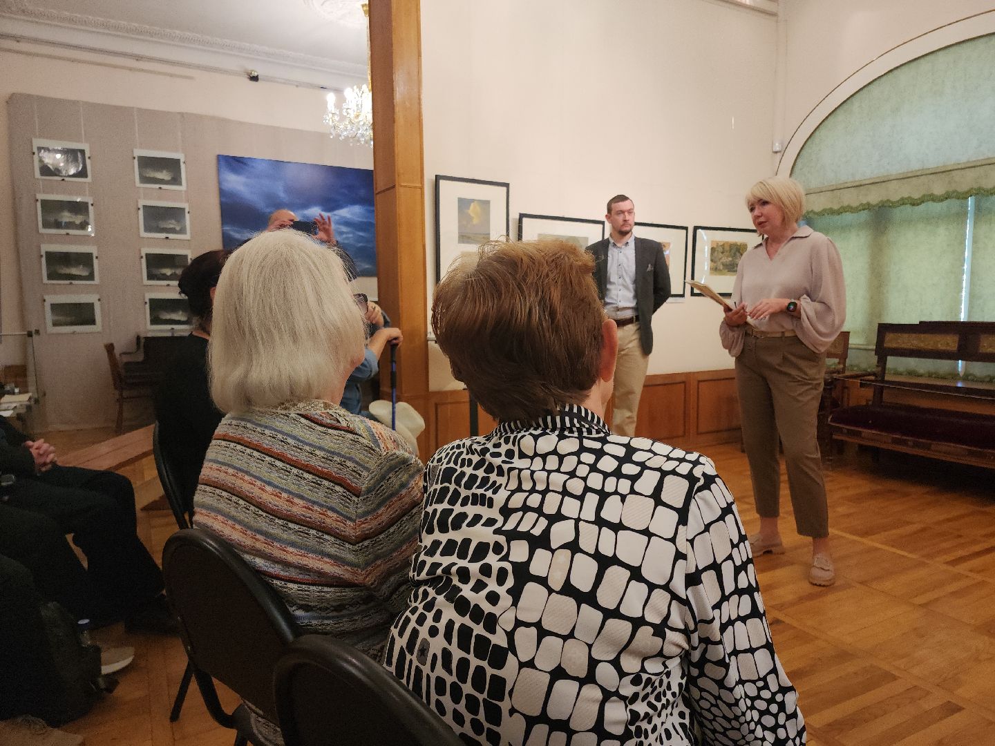 Кашира, краеведческий музей, выставка, Анатолий Борисов, художник, иллюстратор,