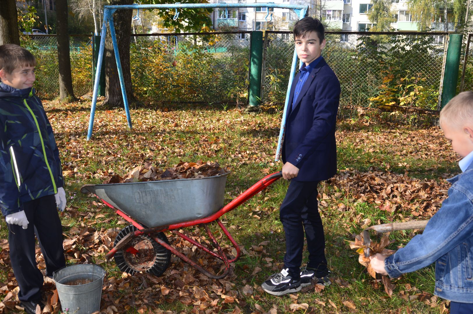 шатура, движение первых, волонтеры подмосковья, субботник, акция,