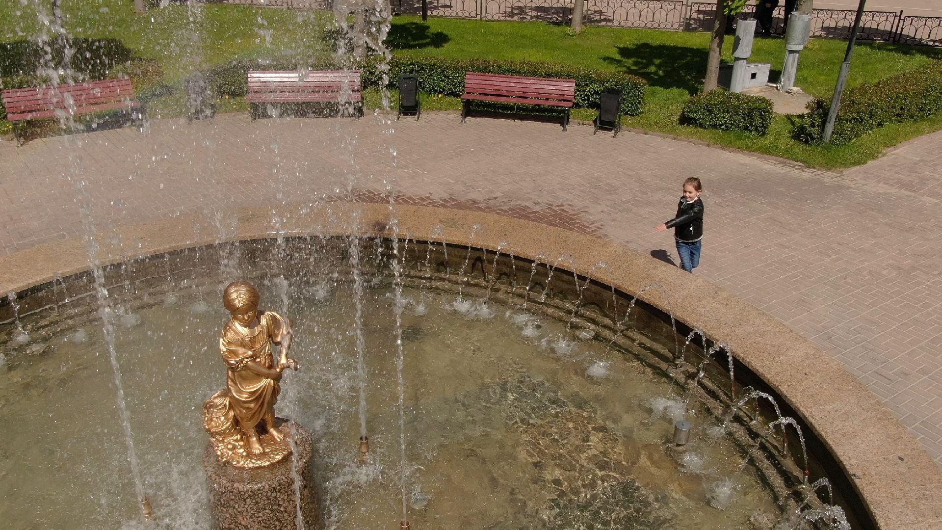 скульптура, грибница, клин,видео с коптера,