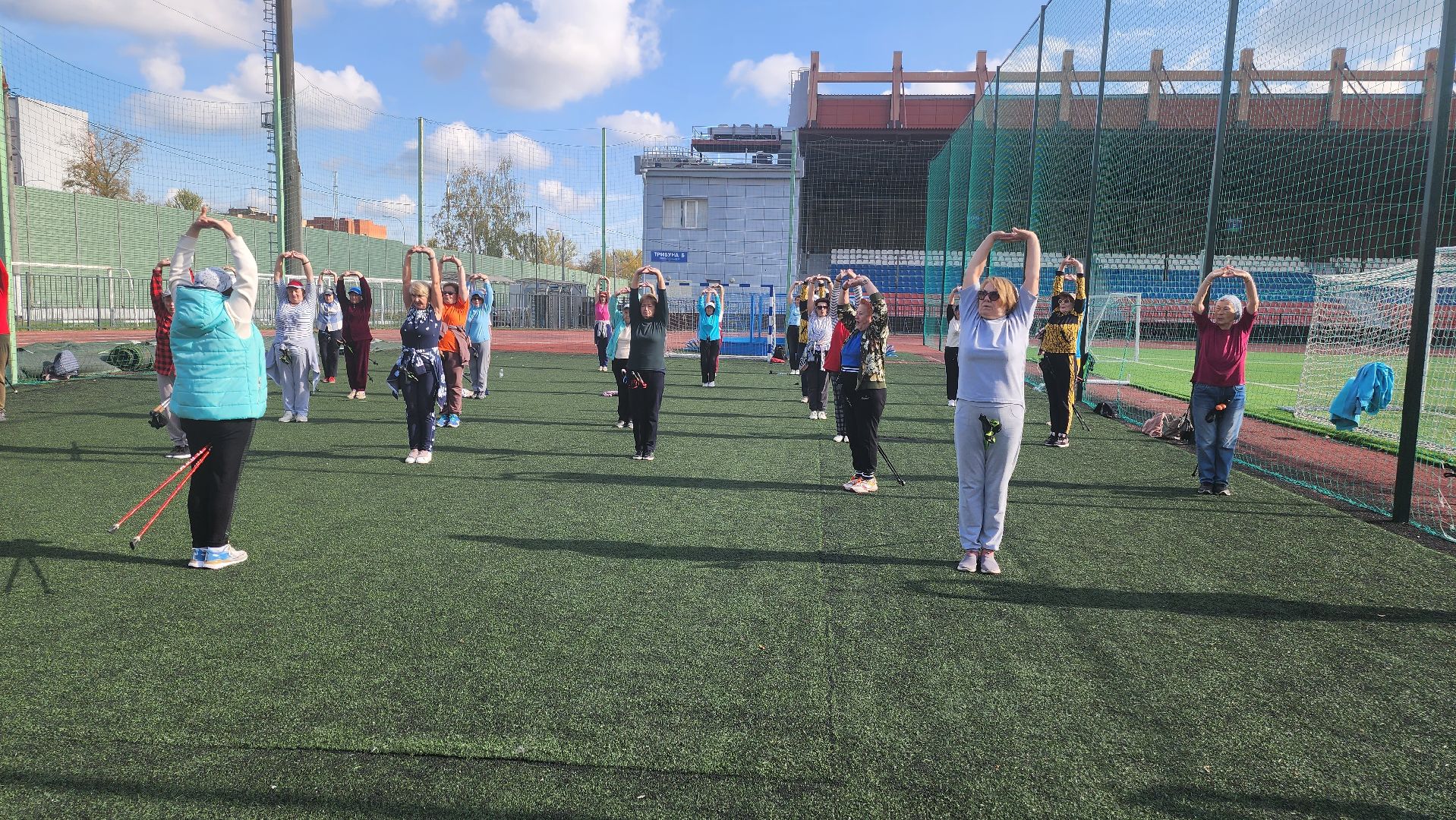 долгопрудный, скандинавская ходьба, физкультура, день пожилого человека,