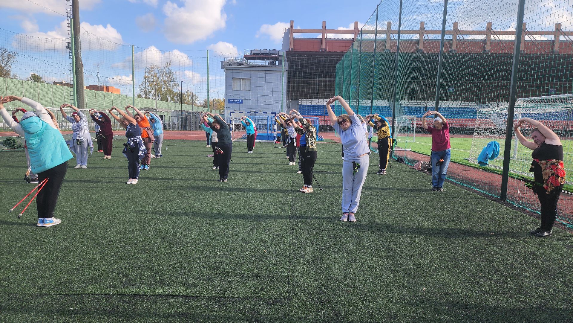 долгопрудный, скандинавская ходьба, физкультура, день пожилого человека,