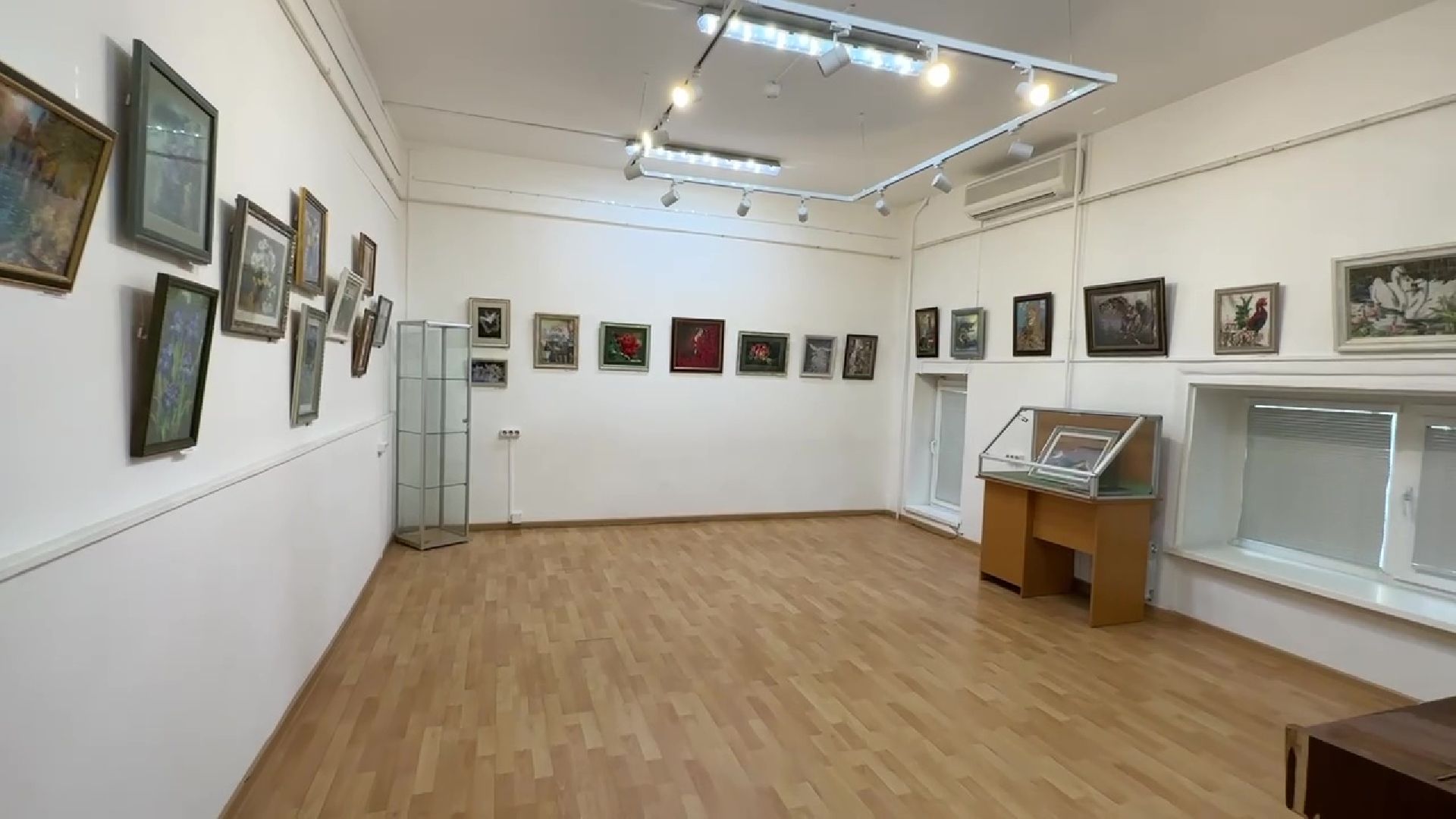 Реутов, культура, музей, выставка, картины из бисера, Инна Ананьева,