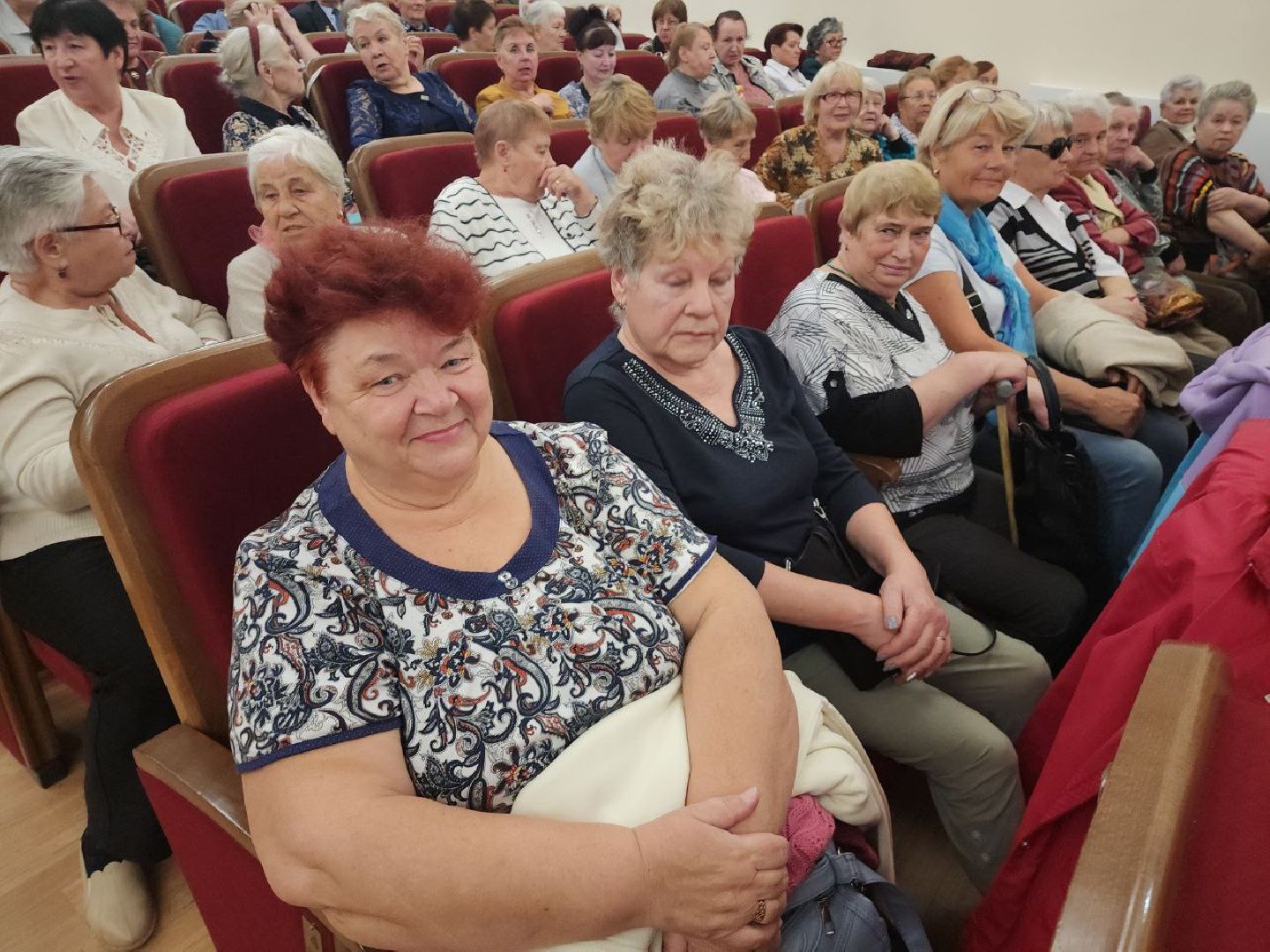 день пожилого человека, видное, старшее поколение, золотой возраст, праздник,