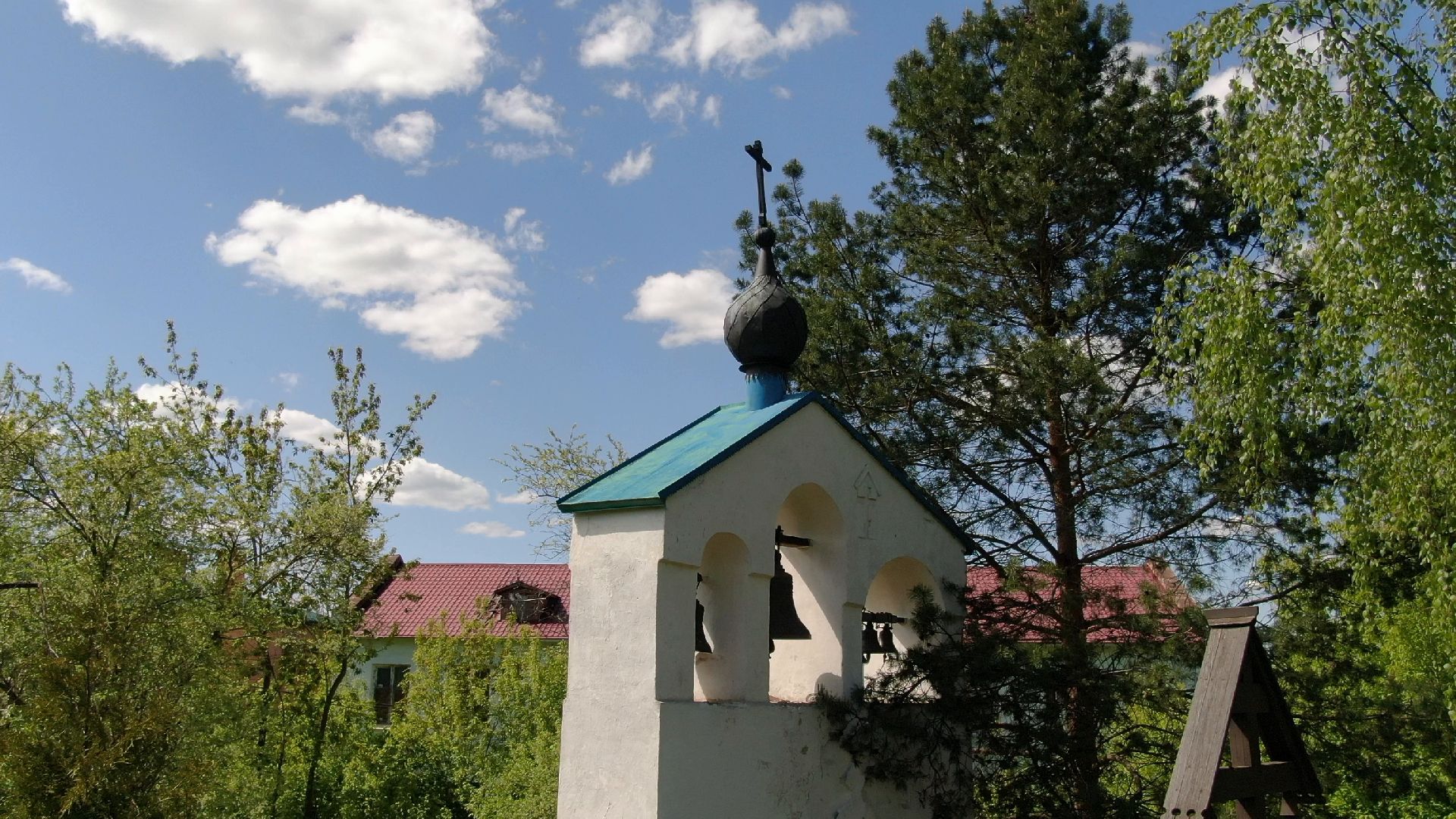 церковь, клин,видео с коптера,