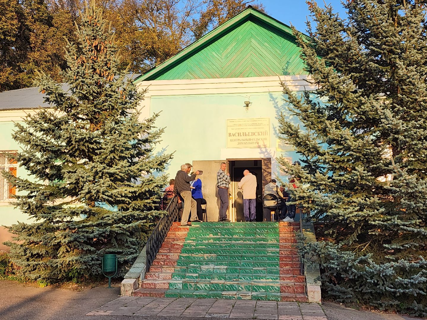 серпухов, деревня васильевское, выездная администрация, встреча с жителями, ДК Васильевский,