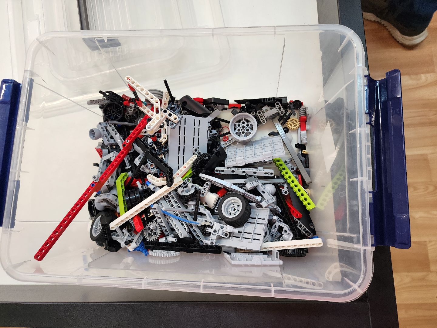 Звенигород, Дом детского творчества, Робототехника, Техническое творчество, Дополнительное образование в Подмосковье,