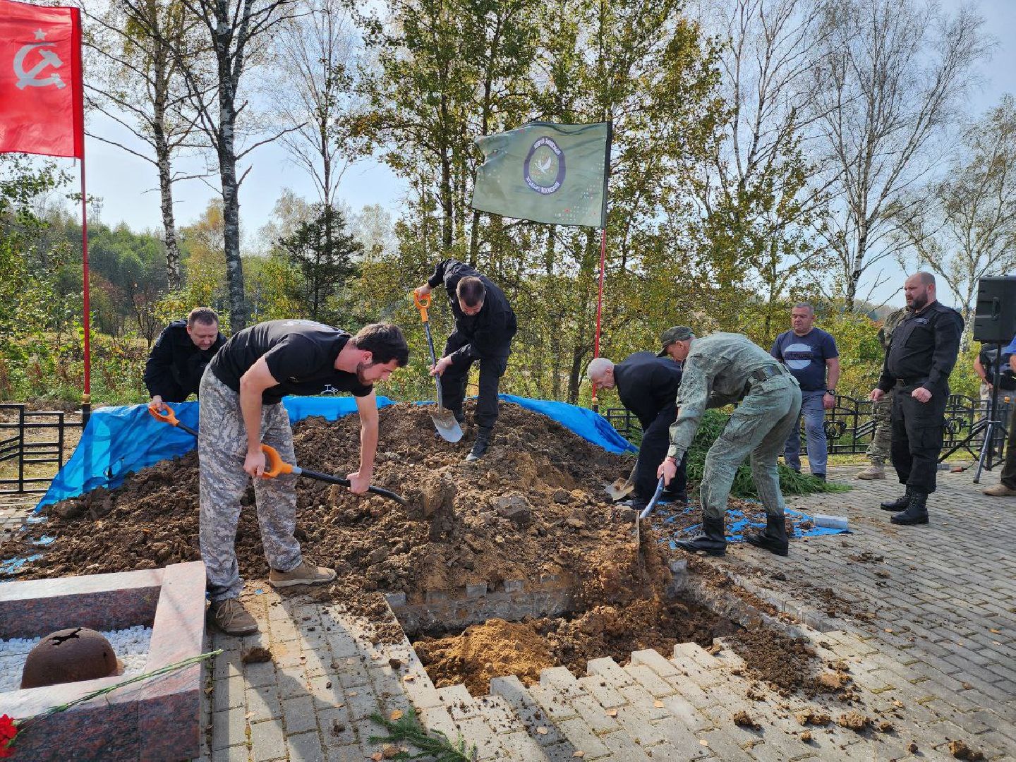 Можайск, Можайский городской округ, Подмосковье, Великая Отечественная война, Красная армия, герои, бойцы, павшие, перезахоронения, братская могила, вечный покой,