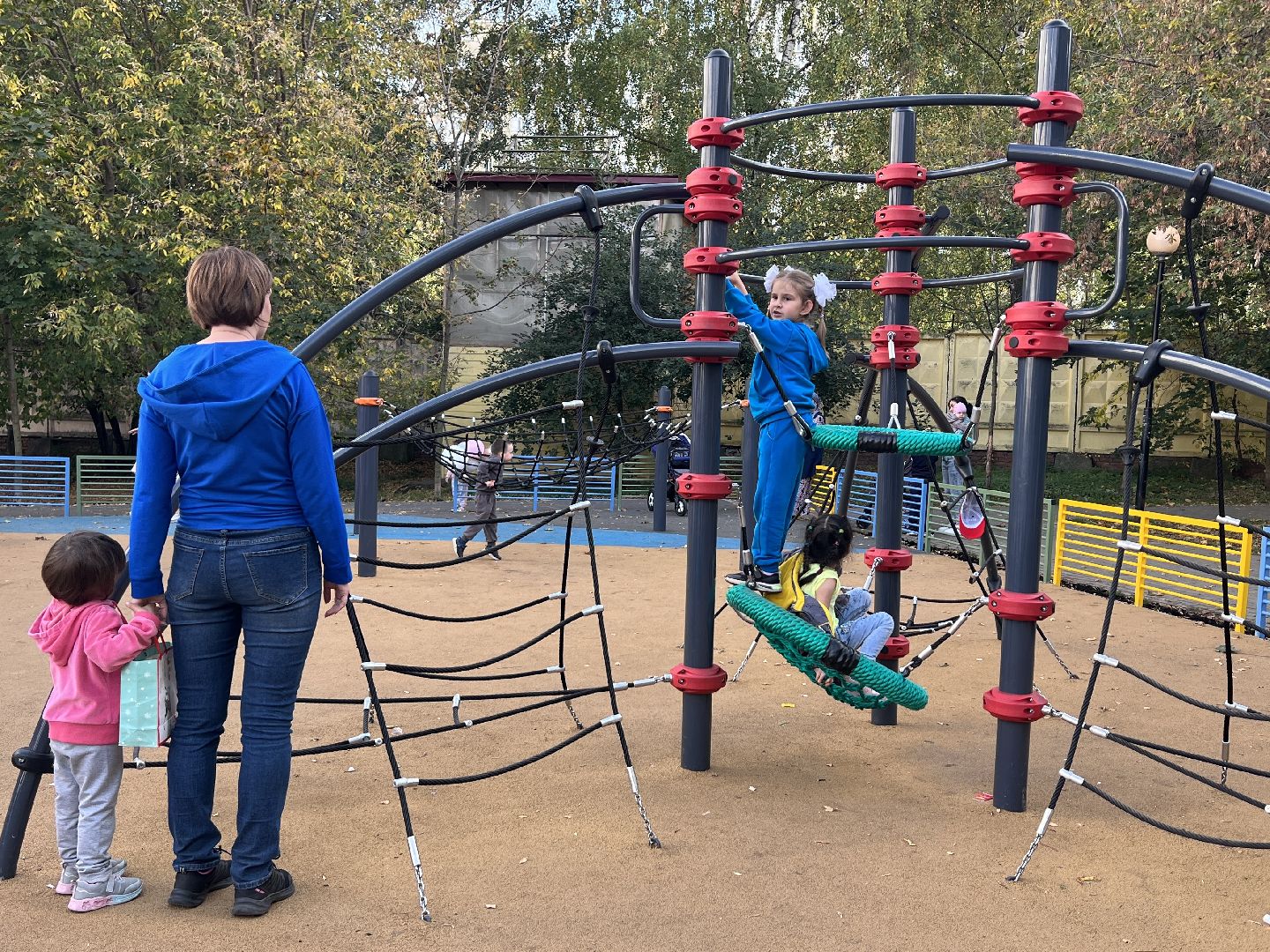 химки, благоустойство, детская игровая площадка, площадка губернатора,