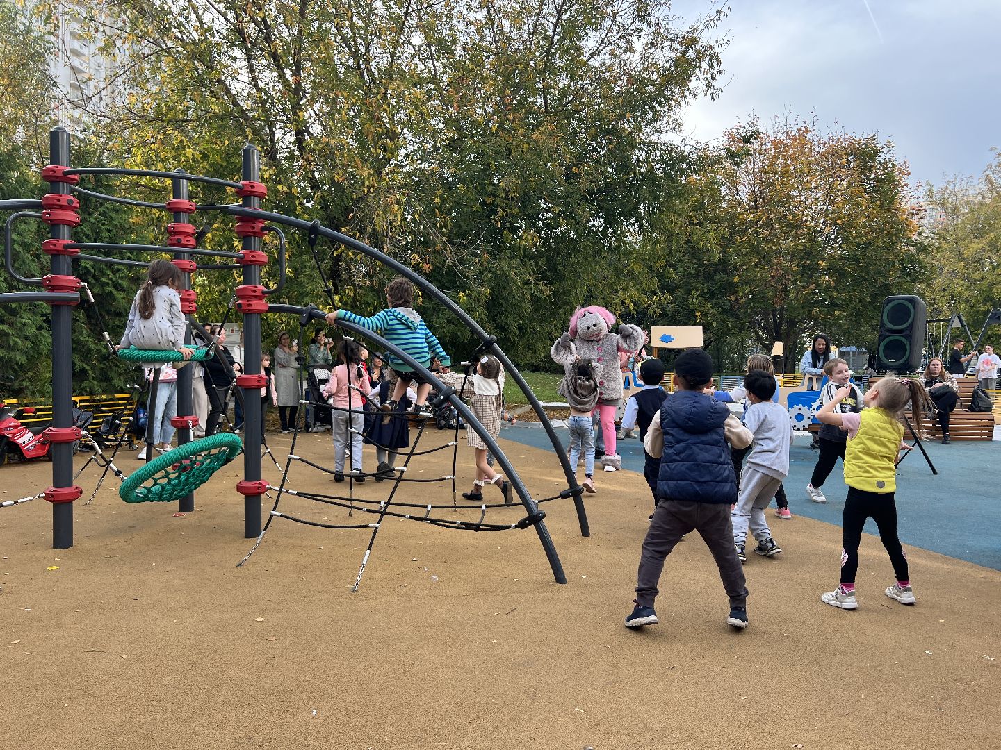 химки, благоустойство, детская игровая площадка, площадка губернатора,